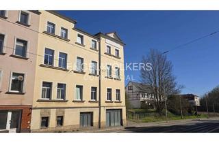 Mehrfamilienhaus kaufen in 08060 Marienthal, Renditestarkes Mehrfamilienhaus mit Balkonen und PKW-Stellplätzen