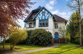 Villa kaufen in 23611 Bad Schwartau, Einzigartige Villa mit viel Raum zum Wohnen und Leben