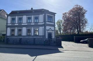 Villa kaufen in Bahnhofstraße, 19386 Lübz, Gepflegte Stadtvilla mit Gewerbe