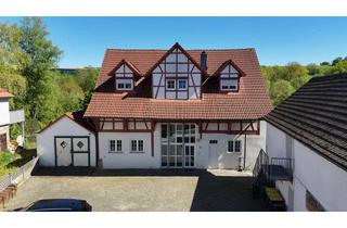 Mehrfamilienhaus kaufen in 63654 Büdingen, Gepflegtes Mehrfamilienhaus mit privater Pferdehaltung