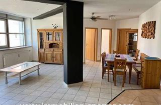 Wohnung kaufen in 92637 Rehbühl, Zentrumsnah und flexibel: Sehr schöne und helle 4-Zimmer-Wohnung