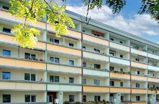Wohnung mieten in Ulnerstr. 32, 39128 Neustädter Feld, Neu-sanierte 3-Raumwohnung mit Balkon