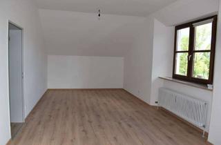 Wohnung mieten in 85551 Kirchheim, **Mansardentraum in Kirchheim**