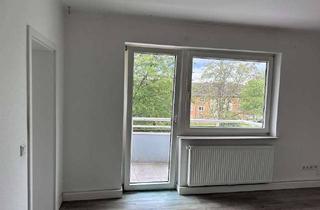 Wohnung mieten in Kastanienallee, 32049 Herford, WWS - renovierte , kleine 4-Raum Wohnung mit Balkon