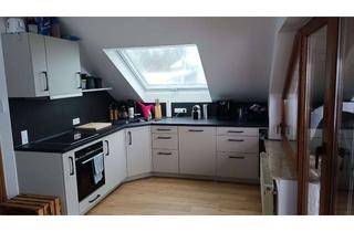 Wohnung mieten in Uhlandstraße 28, 72296 Schopfloch, Dachgeschosswohnung mit 2 Zimmern, Balkon und Einbauküche