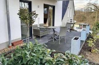 Wohnung mieten in Thalhauser Weg 14, 51674 Wiehl, Exklusives Wohnen im Neubau – moderne Erdgeschosswohnung mit eigener Wärmepumpe & Terrasse