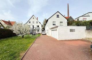 Mehrfamilienhaus kaufen in 63762 Großostheim, Mehrfamilienhaus mit Grundstück und Nebengebäude