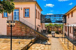 Mehrfamilienhaus kaufen in 76835 Burrweiler, Historisches Anwesen mit vielfältiger Nutzung und zusätzlichem Bauplatz für ein Mehrfamilienhaus