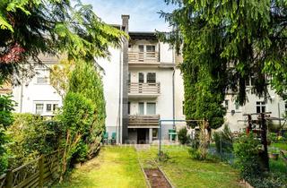 Mehrfamilienhaus kaufen in 53721 Siegburg, Vielseitiges Zweifamilienhaus in Siegburg-Zange ca. 145 m² Wohnfläche mit Potenzial.