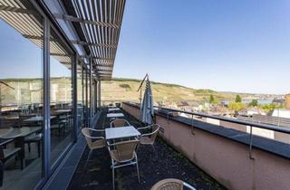 Gastronomiebetrieb mieten in 55411 Bingen, Gastronomiefläche mit Rheinblick über den Dächern von Bingen