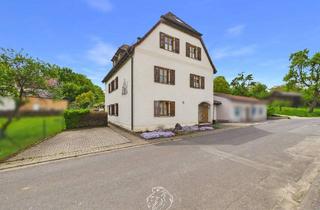 Einfamilienhaus kaufen in 97714 Oerlenbach, Oerlenbach - Großzügiges Familienhaus in ruhiger Stichstraße mit Garten & Terrasse