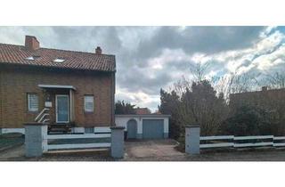 Doppelhaushälfte kaufen in 31020 Salzhemmendorf, Salzhemmendorf - Doppelhaushälfte auf großzügigem Eckgrundstück