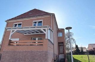 Haus kaufen in 37434 Gieboldehausen, Gieboldehausen - Schönes ruhiges 2 Familienhaus mit ELW