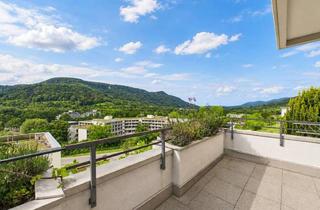 Wohnung kaufen in 72574 Bad Urach, Bad Urach - Große Wohnung mit traumhaftem Ausblick