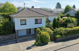 Einfamilienhaus kaufen in 53913 Swisttal, Swisttal - Exklusives Einfamilienhaus mit Gartenareal, Garage & 3 Stellplätzen! Stilvolle Wohnkultur - zeitlos, familienfreundlich, vielseitig nutzbar.
