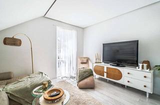 Wohnung kaufen in 64319 Pfungstadt, Charmante Dachgeschosswohnung mit Stellplatz