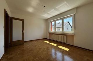 Wohnung kaufen in Friedensstraße 37, 51373 Wiesdorf, Bezugsfreie 2-Zimmer-Wohnung in gepflegtem Dreiparteienhaus: Wohnen oder Vermieten in LEV-Wiesdorf!