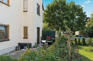 Wohnung kaufen in 01640 Coswig, Vermietete Zwei-Raum-Wohnung mit Gartenanteil und Duplexgarage zur Kapitalanlage!