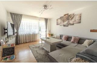 Wohnung kaufen in Königsknollstraße 32, 71065 Sindelfingen, Attraktive, renovierte und leerwerdende 2-Zi Whg. mit sonnigem Balkon, schönem Garten und Stellplatz