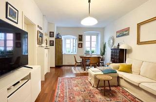 Wohnung kaufen in 93047 Innenstadt, Altstadtflair pur – Stilvolle 3-Zimmer-Wohnung in Bestlage!