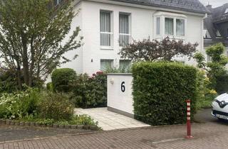Wohnung kaufen in 51465 Bergisch Gladbach, Großzügige Eigentumswohnung in ruhiger Höhenlage von Bergisch Gladbach