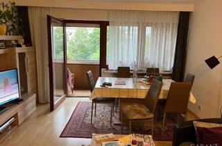 Wohnung kaufen in 86154 Oberhausen, Charmante 2 Zimmer-Wohnung mit Balkon & optionalem Tiefgaragen-Stellplatz in Augsburg-Oberhausen