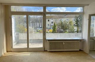Wohnung kaufen in Am Pichelssee, 13595 Spandau, 1-Zimmerwohnung mit Sanierungspotenzial in den Pichelsdorfer Seehäusern