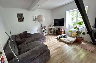 Wohnung mieten in 47798 Cracau, Altbauliebe - 3-Zimmer-Wohnung mit Gartennutzung zu vermieten