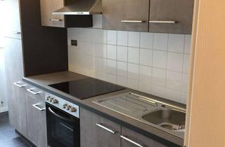 Wohnung mieten in 28309 Hemelingen, Erstbezug nach Modernisierung mit EBK und Balkon: ansprechende 3-Zimmer-DG-Wohnung in HB-Hemelingenn