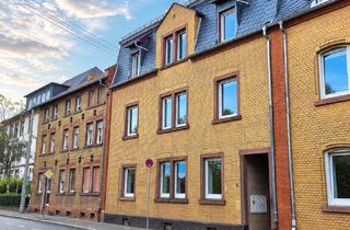 Wohnung mieten in Oeserstraße, 65934 Nied, 2 Zi-Dachgeschoß Whg + Stellplatz in saniertem Altbau mit Einbauküche & Parkett in S-Bahn Nähe
