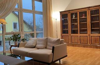 Wohnung mieten in 86391 Stadtbergen, Außergewöhnliche, lichtdurchflutete Dachgeschosswohnung in Stadtbergen OT Leitershofen