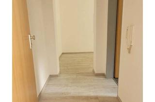 Wohnung mieten in Köthener Straße 14, 39104 Buckau, Gemütliche frisch renovierte 1-Zimmer-Wohnung ab sofort frei zur Vermietung