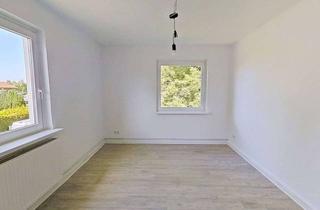 Wohnung mieten in An Den Wurten, 26954 Nordenham, Viel Tageslicht und Gemütlichkeit: Helle 3-Zimmer-Wohnung mit Wannenbad