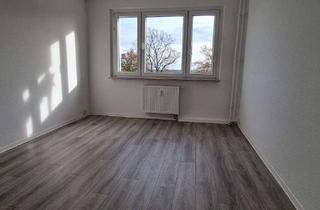 Wohnung mieten in Theodor-Körner-Straße 35, 19258 Boizenburg, Wir renovieren Ihre neue 3-Zimmer-Wohnung in ruhiger Lage!
