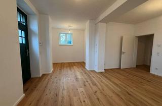 Wohnung mieten in 14913 Jüterbog, Exklusive 2-Zimmer-Wohnung mit Terrasse im Offizierskasino WE 01