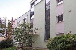 Wohnung mieten in Traubenstraße 47A, 70176 West, 3 Zimmerwohnung mit großer Dachterrasse
