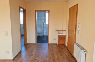 Wohnung mieten in Bahnhofstr. 23, 52499 Baesweiler, gemütliche 2 Zimmer Dachgeschosswohnung im Herzen von Baesweiler/Oidtweiler
