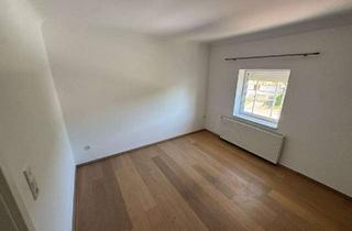 Wohnung mieten in Bierbachstraße, 54597 Habscheid, Freundliche und modernisierte 5-Raum-Wohnung mit gehobener Innenausstattung in Habscheid