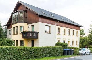 Wohnung mieten in Waldheimer Straße 232, 01683 Nossen, Geräumige 2-Zi. in grüner Lage