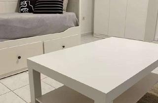 WG-Zimmer mieten in Strubbergstraße 79, 60489 Rödelheim, WG-Zimmer (12 m²) in Frankfurt am Main – möbliert & renoviert , nur für Frauen 520 €