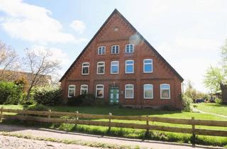 Bauernhaus kaufen in 23560 St. Jürgen, Historisches Bauernhaus auf 3.240 m² in idyllischer Lage in Lübeck