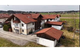 Haus kaufen in Breitensteinstraße, 83135 Schechen, Viel Freiraum: Großzügiges Haus in Schechen