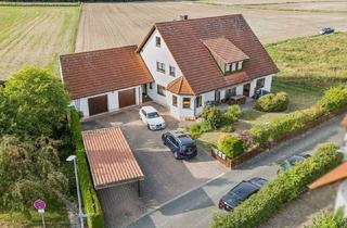 Haus kaufen in 91091 Großenseebach, Attraktives Dreifamilienhaus mit großem Garten in Großenseebach