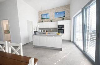 Haus kaufen in 92360 Mühlhausen, Arbeiten und Wohnen auf 2.700 m² – Gewerbeobjekt mit Wohnhaus, Halle und Garagen