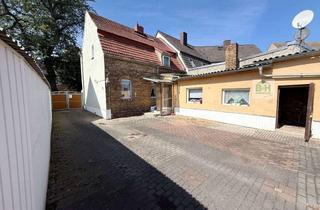 Doppelhaushälfte kaufen in 06808 Bitterfeld-Wolfen, KP a. A. Holzweissig – Eigenheim - ideal für Handwerker 6 Zimmer Zufahrt Garagen