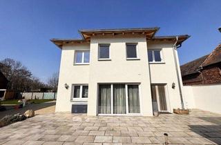 Einfamilienhaus kaufen in 06237 Leuna, Energieeffizienzhaus A+ mit großem Grundstück, Privatsphäre und viel Natur - provisionsfrei!