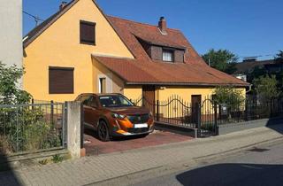 Haus kaufen in 63694 Limeshain, Ruhig gelegenes 2-Familienhaus mit Nebengebäude und viel Potenzial in Feldrandnähe!