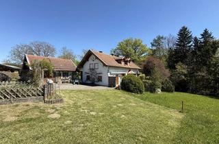 Haus kaufen in 83373 Taching, Kleines Bauernsacherl, großes Glück – seltenes Liebhaberobjekt im Grünen!