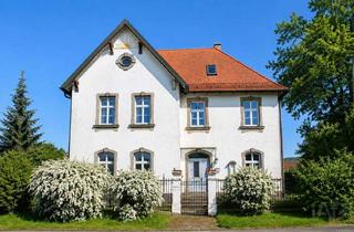 Villa kaufen in 95469 Speichersdorf, Wohnen mit Stil und Geschichte – außergewöhnliches Anwesen mit großem Grundstück