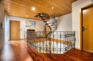 Haus kaufen in Würgasser Straße 11A, 37697 Lauenförde, Geräumiges Architektenhaus: Wellnessbereich, Kachelofen & Garten im idyllischen Weserbergland